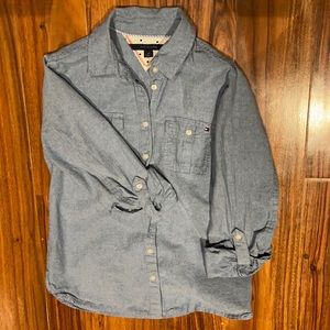 Women’s Button Up
